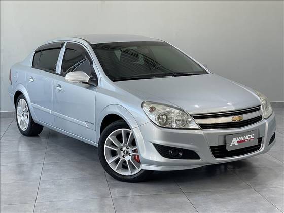 CHEVROLET VECTRA 2.0 MPFI EXPRESSION 8V 140CV FLEX 4P MANUAL